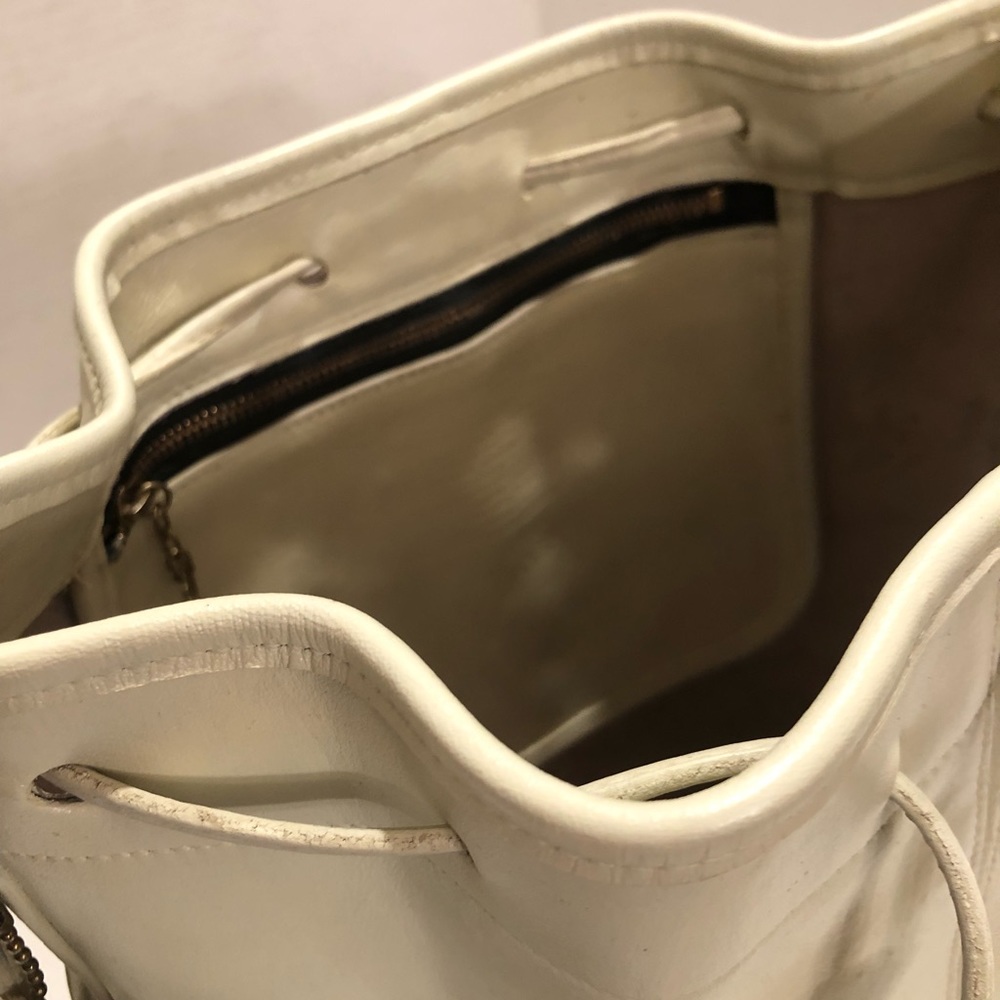 Authentic Classic Coach Drawstring Sac - image 4